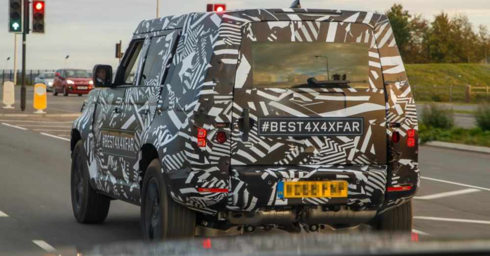  Nuovo Land Rover Defender, tra tradizione ed innovazione